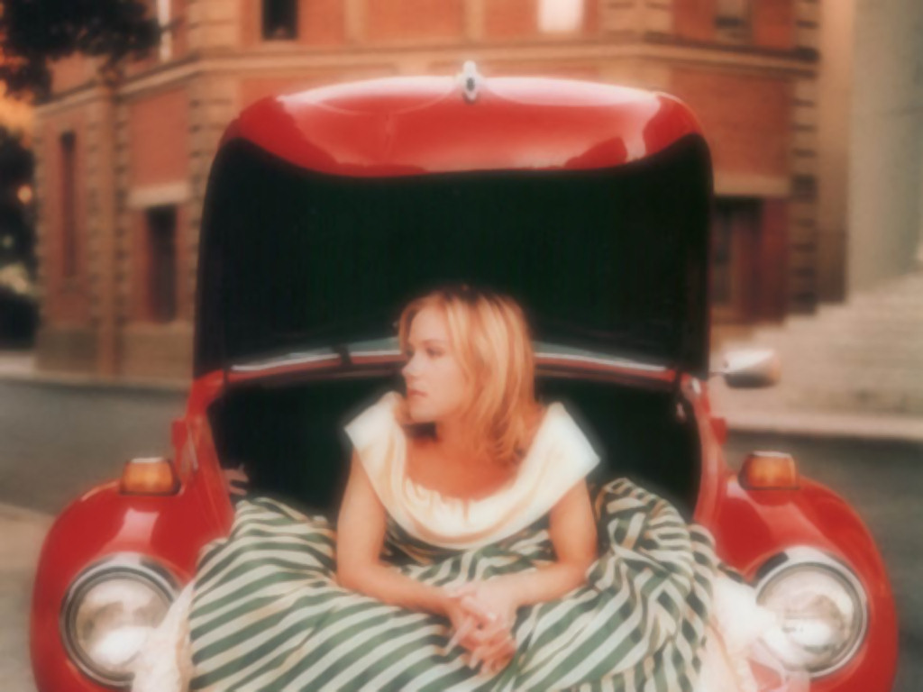 ChristinaApplegate_002.jpg