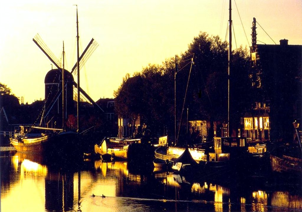 Windmill-in-Sunset.jpg
